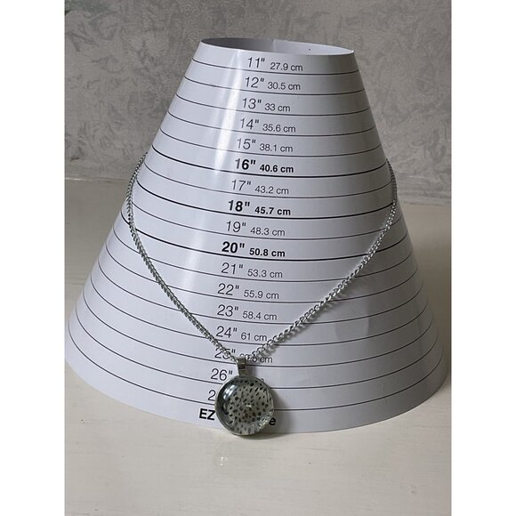 Silver Chain Necklace With Round Glass Pendant & Barrel Closure - Picture 2 of 5